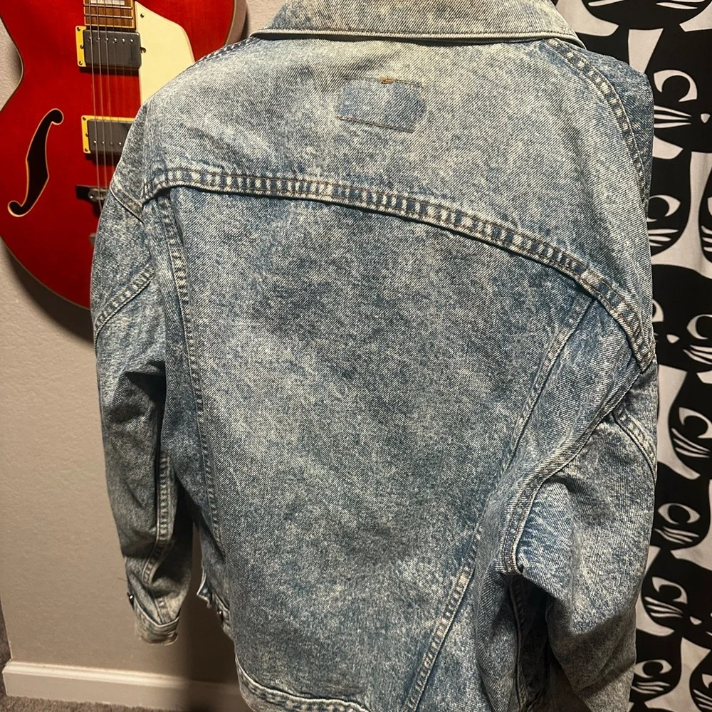 80s vintage acid washed Levi's jacket - Picture 2 of 9